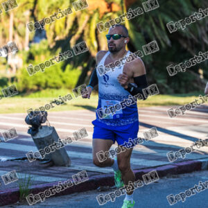 Corre Montevideo -737