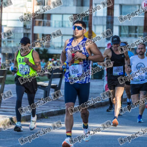 Corre Montevideo -196