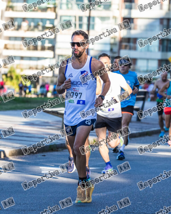 Corre Montevideo -797