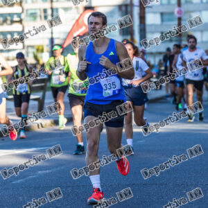 Corre Montevideo -335