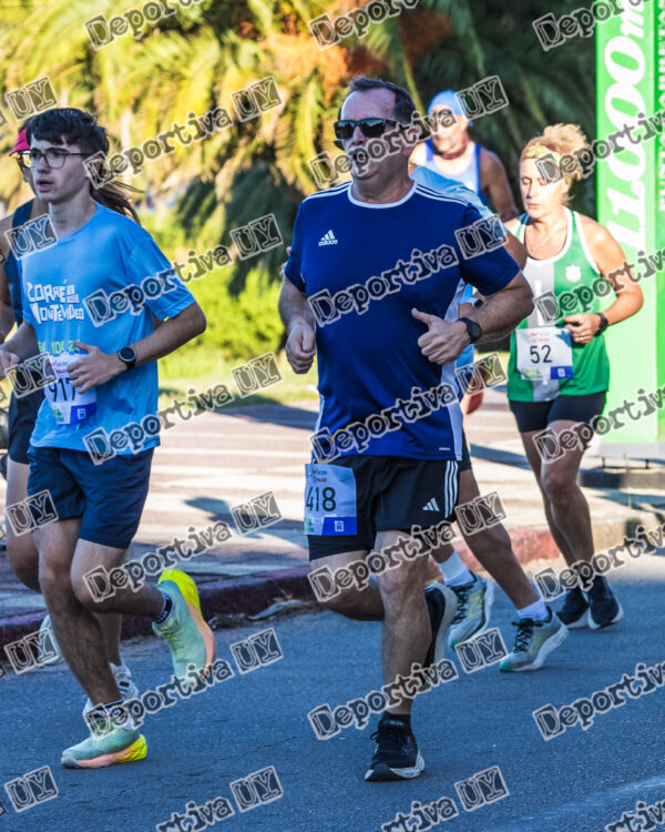 Corre Montevideo -418