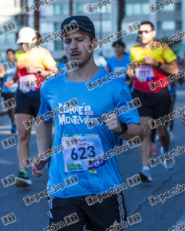 Corre Montevideo -623