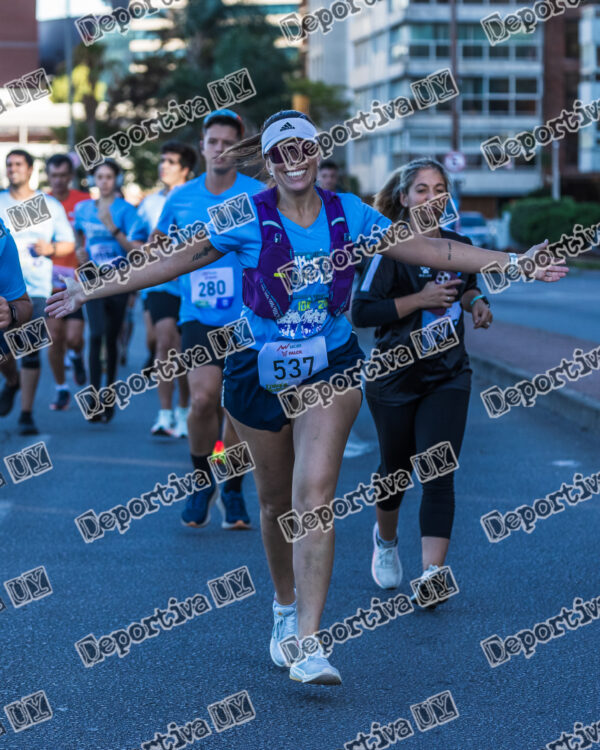 Corre Montevideo -537