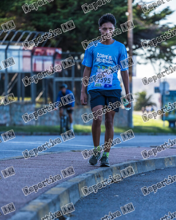 Corre Montevideo -2595