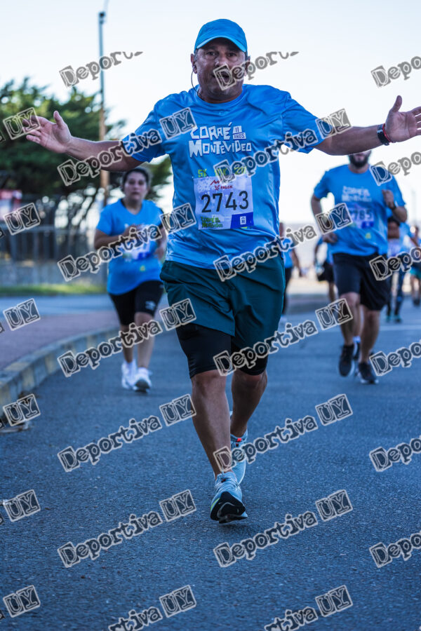 Corre Montevideo -2743