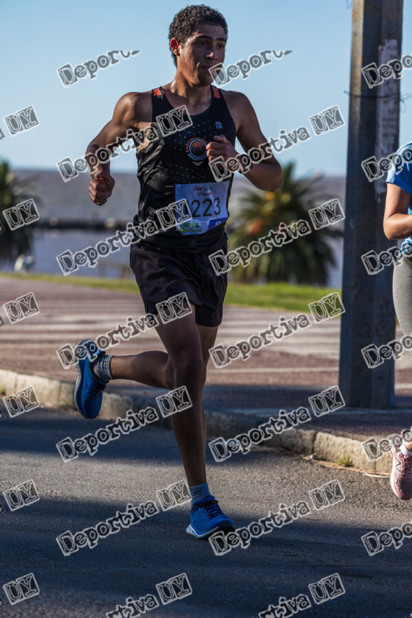 Corre Montevideo -1223