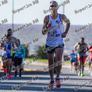 Corre Montevideo -69