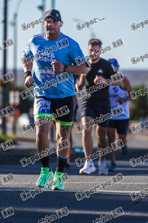 Corre Montevideo 1054