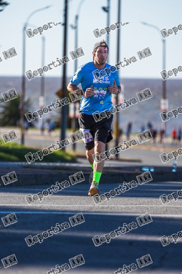 Corre Montevideo 1507