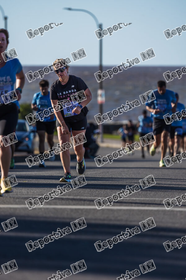 Corre Montevideo 897