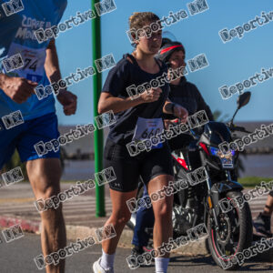 Corre Montevideo 660