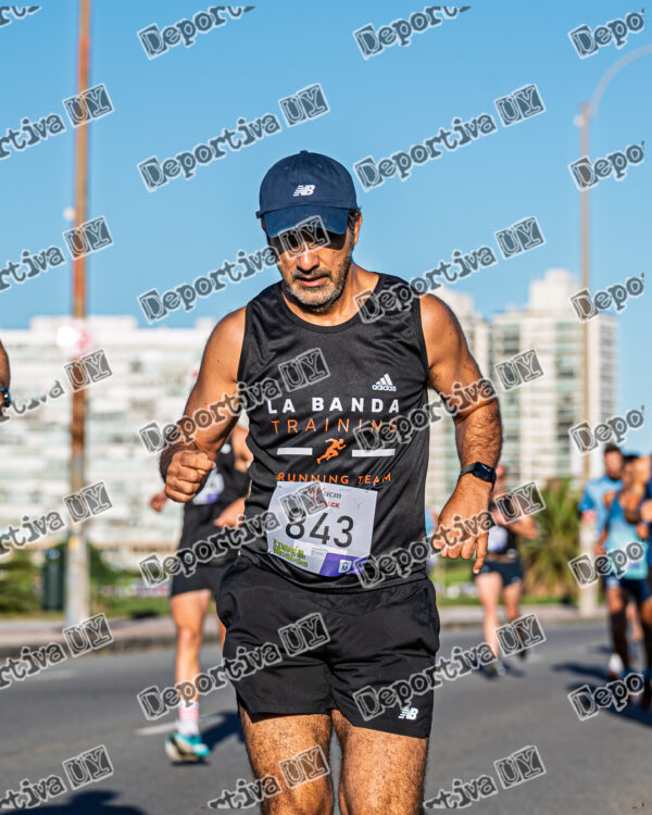 Corre Montevideo - 843