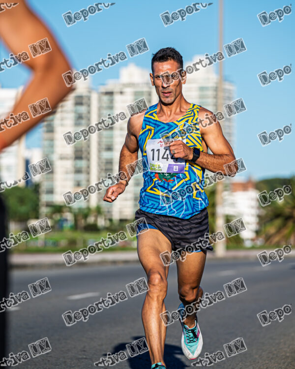 Corre Montevideo - 1144