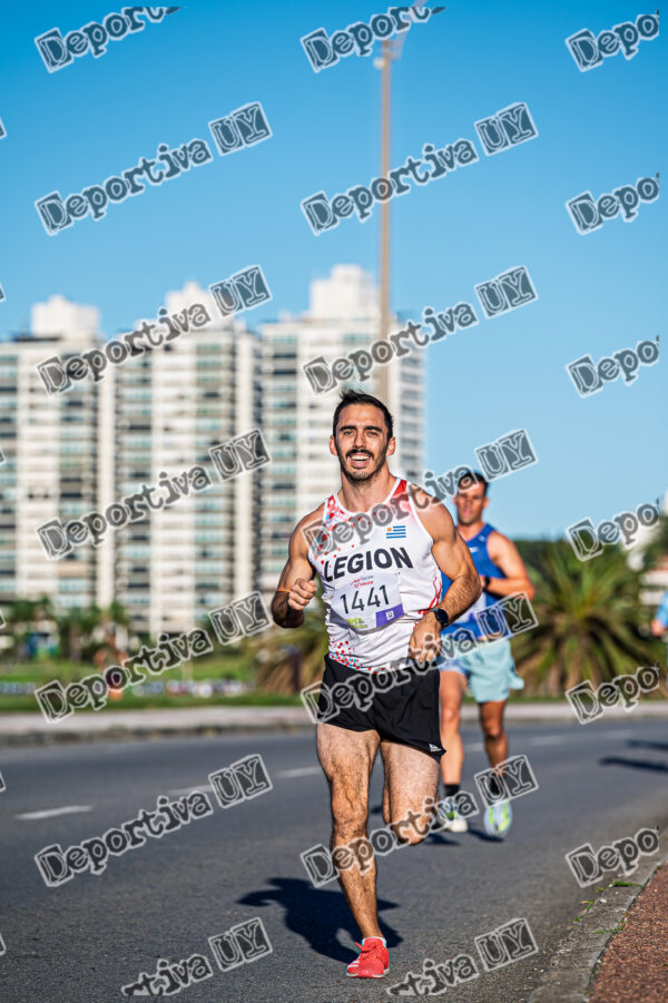 Corre Montevideo -  1441