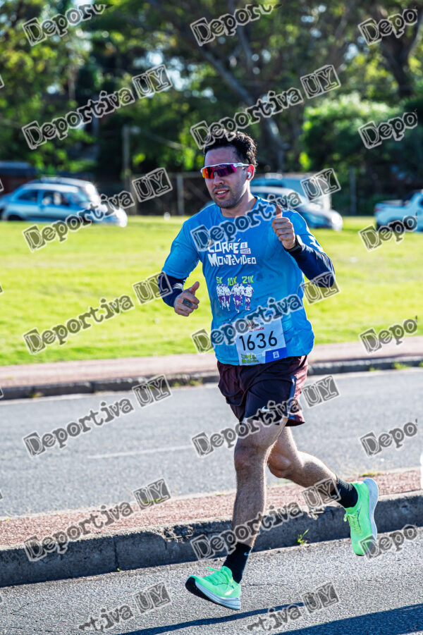 Corre Montevideo -1636