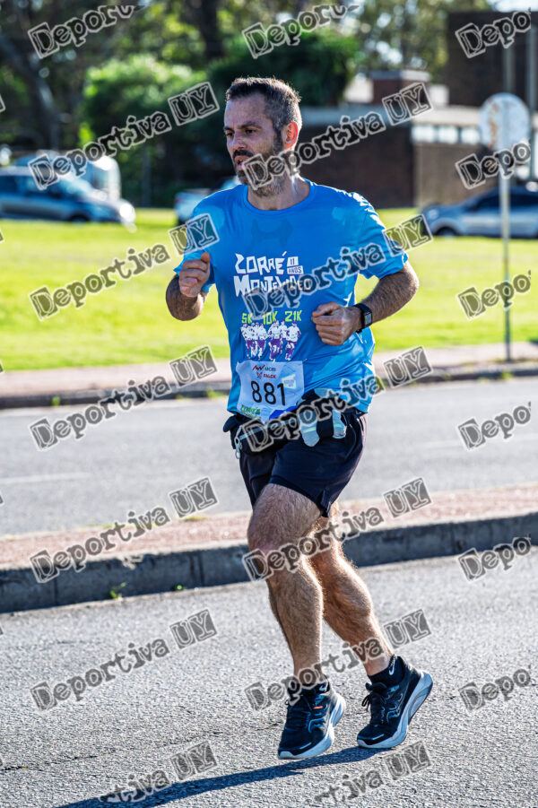 Corre Montevideo -881