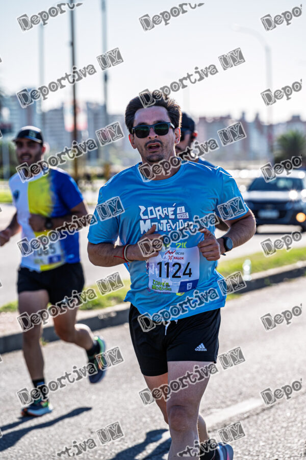Corre Montevideo -1124
