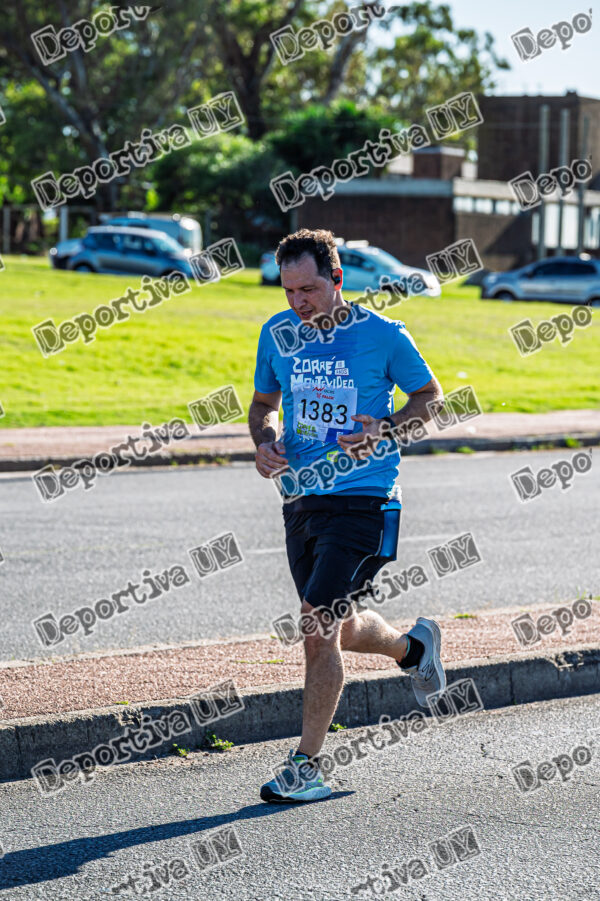 Corre Montevideo -1383