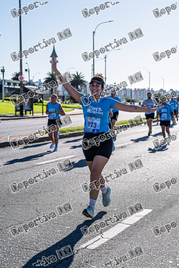 Corre Montevideo -973