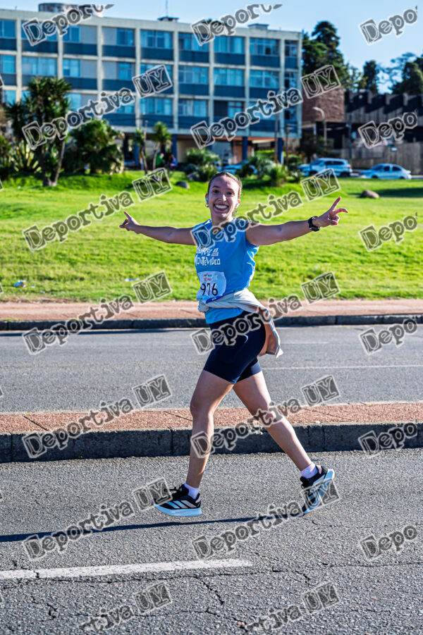 Corre Montevideo -976